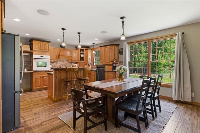 13324 Hickory Road, Fruitport, MI 49415