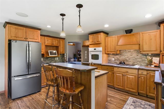 13324 Hickory Road, Fruitport, MI 49415