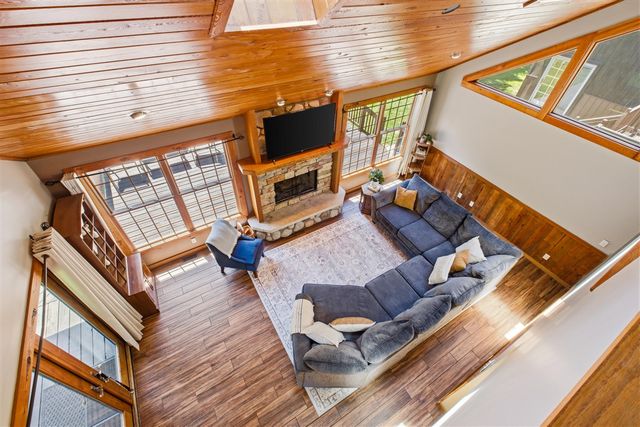 13324 Hickory Road, Fruitport, MI 49415