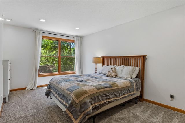 13324 Hickory Road, Fruitport, MI 49415