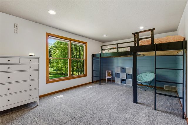 13324 Hickory Road, Fruitport, MI 49415