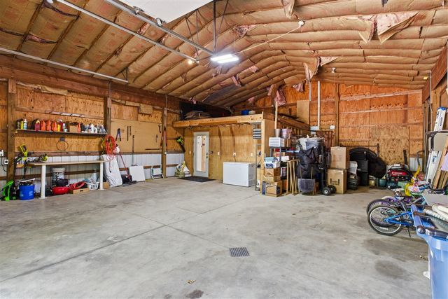 13324 Hickory Road, Fruitport, MI 49415