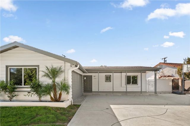 6515 Kenwater, West Hills, CA 91307