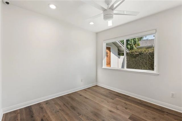 6515 Kenwater, West Hills, CA 91307