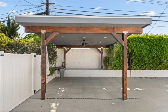 6515 Kenwater, West Hills, CA 91307