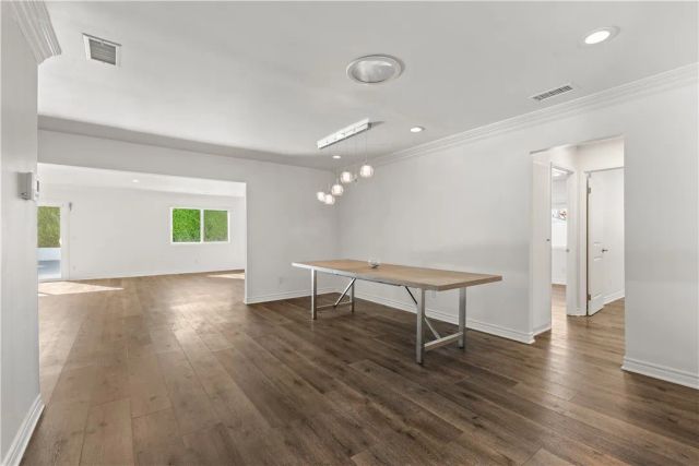 6515 Kenwater, West Hills, CA 91307