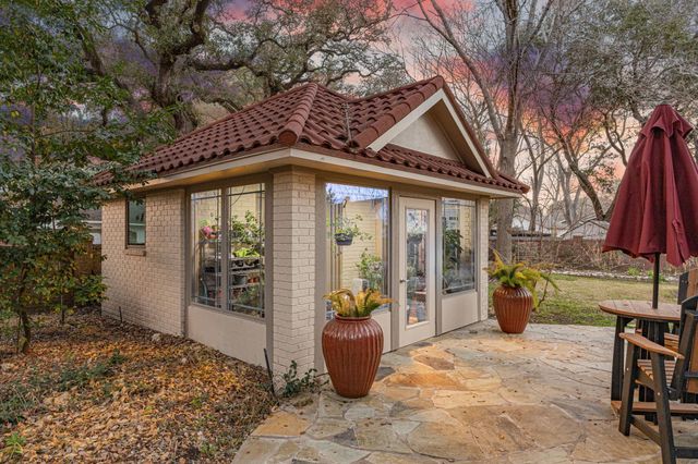 1524 Travis Street, Columbus, TX 78934