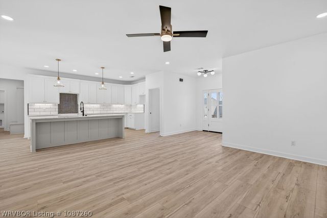 3520 Brighton Place, Greenwood, AR 72936