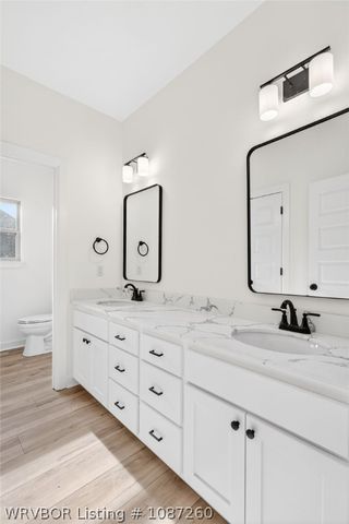 3520 Brighton Place, Greenwood, AR 72936