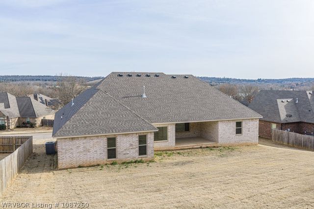 3520 Brighton Place, Greenwood, AR 72936