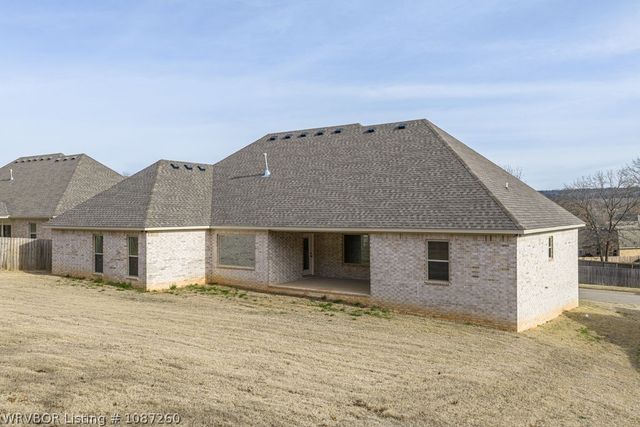 3520 Brighton Place, Greenwood, AR 72936