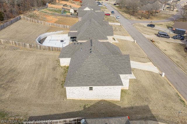 3520 Brighton Place, Greenwood, AR 72936