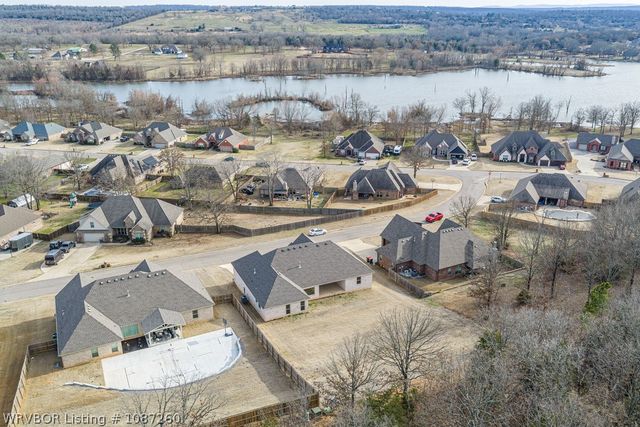 3520 Brighton Place, Greenwood, AR 72936