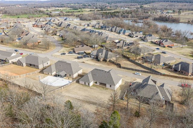 3520 Brighton Place, Greenwood, AR 72936