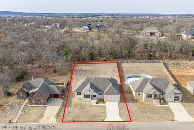 3520 Brighton Place, Greenwood, AR 72936