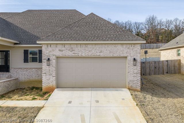 3520 Brighton Place, Greenwood, AR 72936