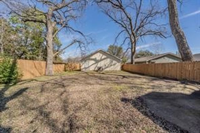 3809 Spence Street, Dallas, TX 75215