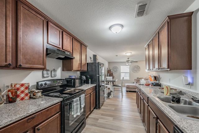 3809 Spence Street, Dallas, TX 75215