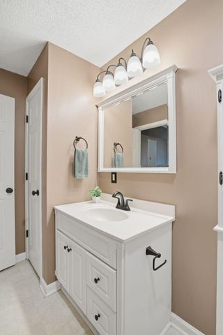 7 Center Point Drive, Yemassee, SC 29945