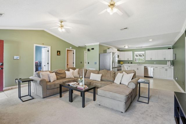 7 Center Point Drive, Yemassee, SC 29945