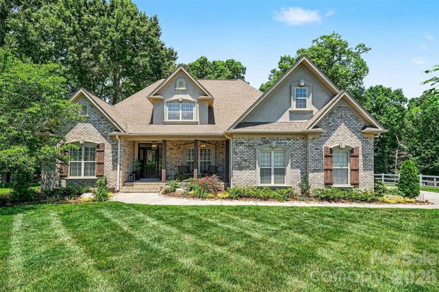 3415 Willow Creek Drive, Mount Pleasant, NC 28124