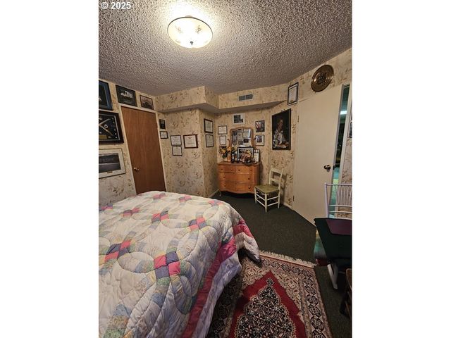 1014 ROE Dr, Goldendale, WA 98620