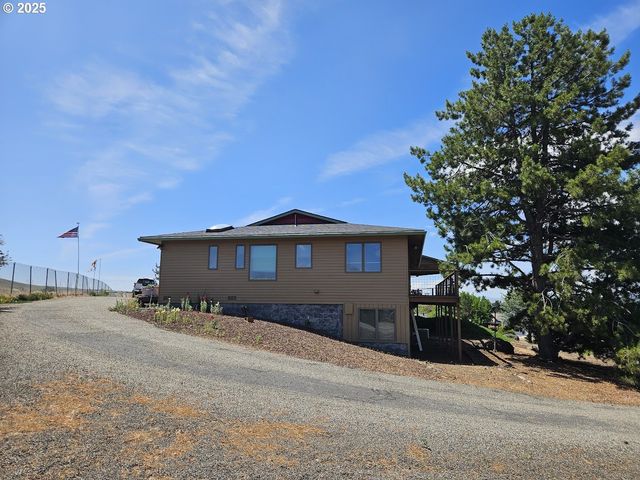 1014 ROE Dr, Goldendale, WA 98620