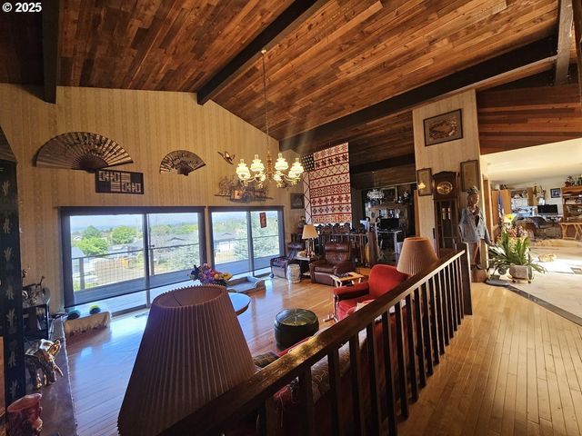 1014 ROE Dr, Goldendale, WA 98620