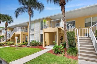 1250 Yesica Ann CIR E105, Naples, FL 34110