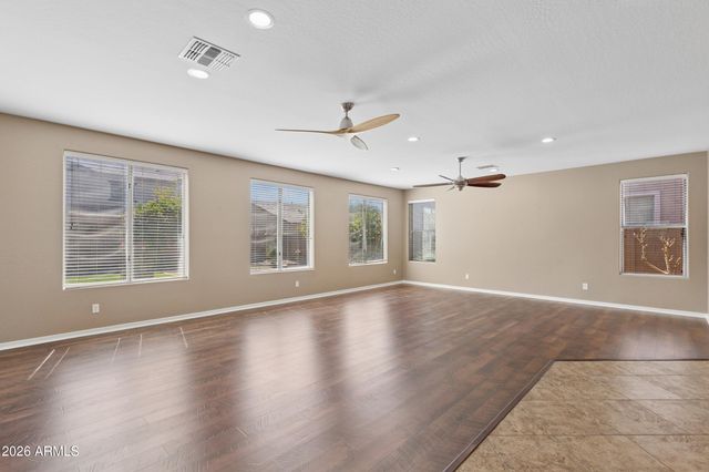 15655 W MONTECITO Avenue, Goodyear, AZ 85395