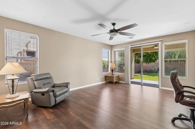15655 W MONTECITO Avenue, Goodyear, AZ 85395