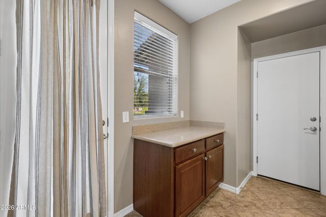 15655 W MONTECITO Avenue, Goodyear, AZ 85395