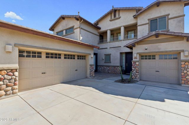 15655 W MONTECITO Avenue, Goodyear, AZ 85395