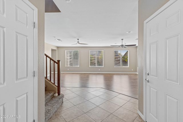 15655 W MONTECITO Avenue, Goodyear, AZ 85395