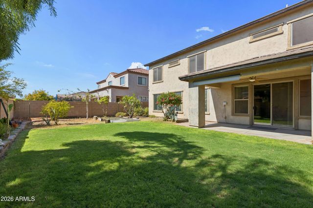 15655 W MONTECITO Avenue, Goodyear, AZ 85395