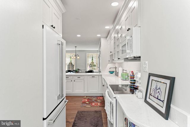 1301 WOODMONT RD, Gladwyne, PA 19035
