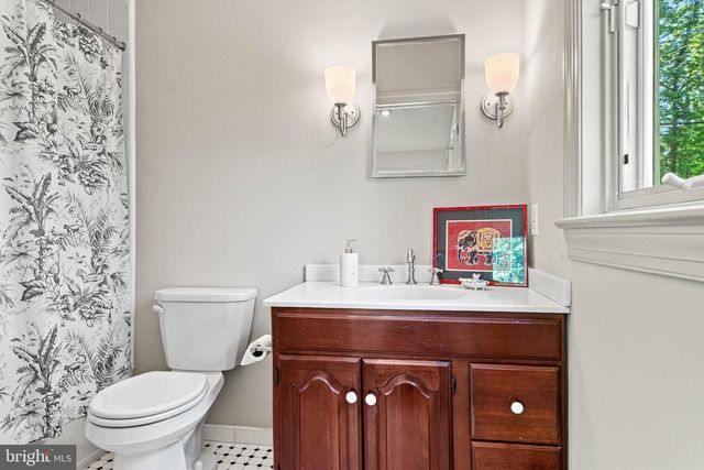 1301 WOODMONT RD, Gladwyne, PA 19035