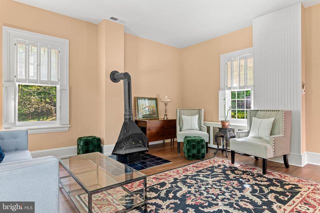 1301 WOODMONT RD, Gladwyne, PA 19035