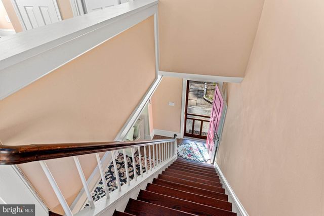 1301 WOODMONT RD, Gladwyne, PA 19035