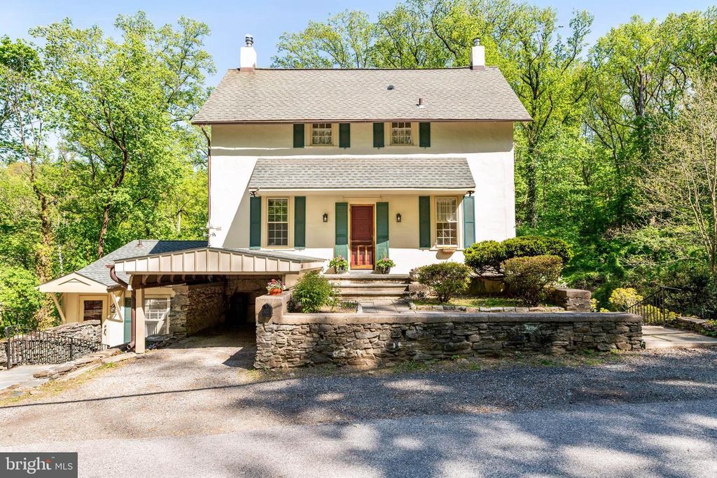 1301 WOODMONT RD, Gladwyne, PA 19035