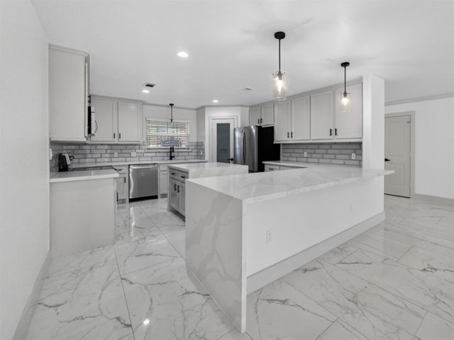 19502 Balsas Drive, Porter, TX 77365