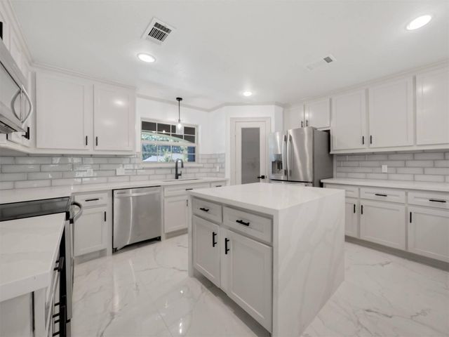 19502 Balsas Drive, Porter, TX 77365