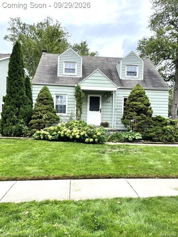1954 Webster Street, Birmingham, MI 48009