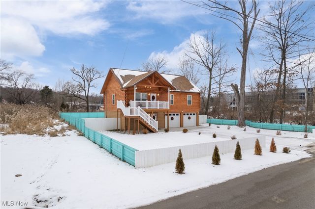 3462 Dollar Drive, Coventry, OH 44319