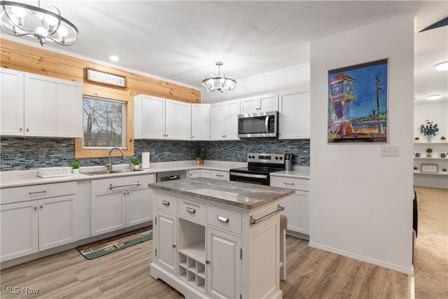 3462 Dollar Drive, Coventry, OH 44319