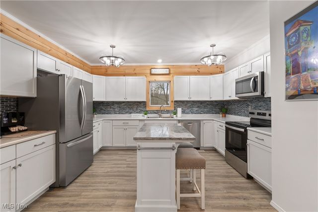 3462 Dollar Drive, Coventry, OH 44319