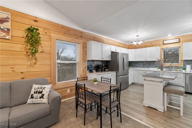 3462 Dollar Drive, Coventry, OH 44319