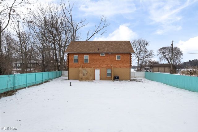 3462 Dollar Drive, Coventry, OH 44319