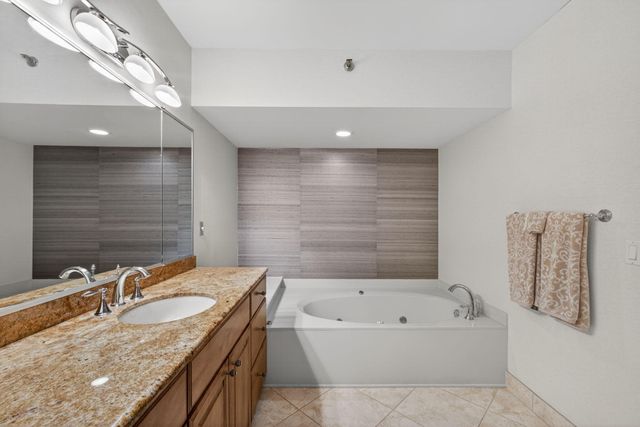 3322 Casseekey Island Road 1304, Jupiter, FL 33477