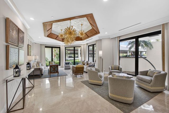 3322 Casseekey Island Road 1304, Jupiter, FL 33477